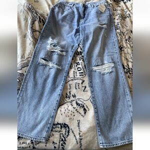 NWT Altar'd State Size 31 Hidden Distressed Jeans